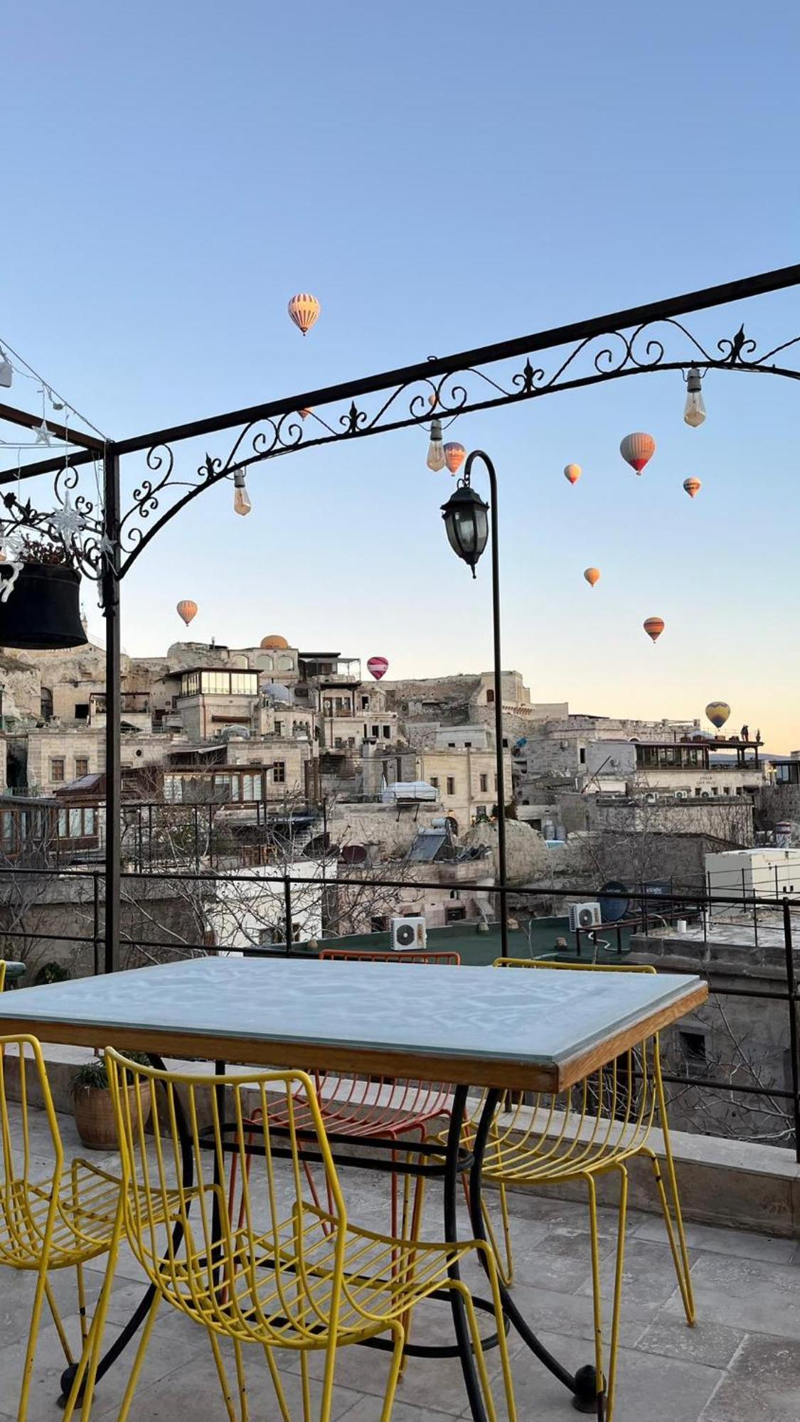 Century Cave Otel